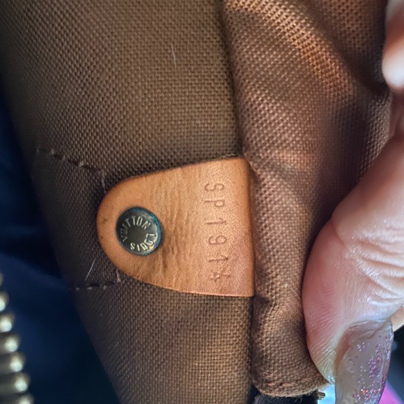 Custom painted Authentic Louis Vuitton Speedy Bag - Picture 5 of 16